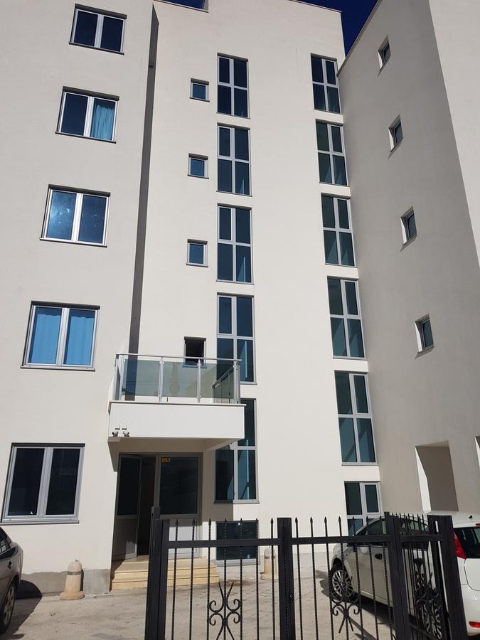 Apartment Melina Dobra Voda Eksteriør billede
